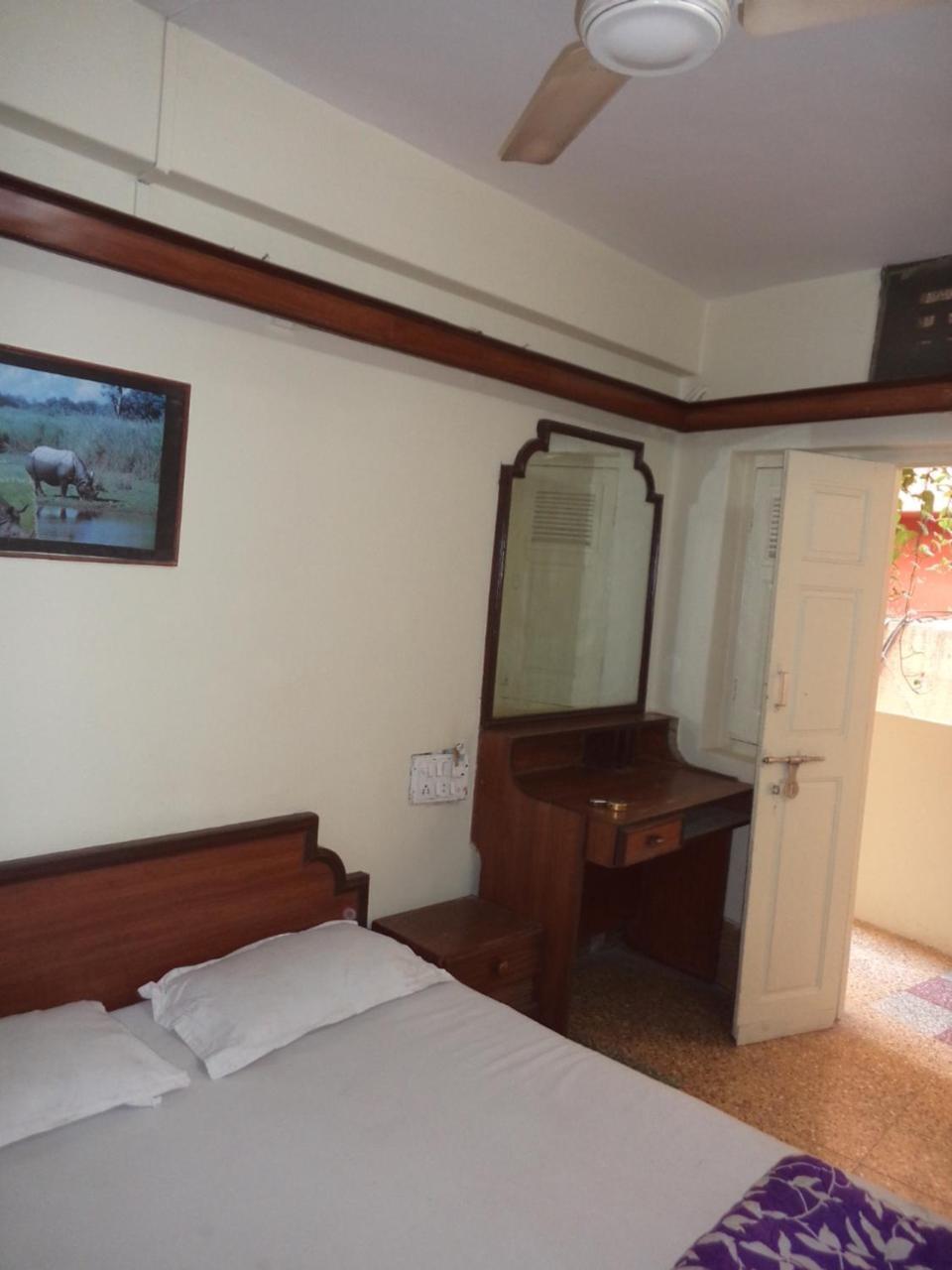 Hotel Neelkamal Indore Exterior foto
