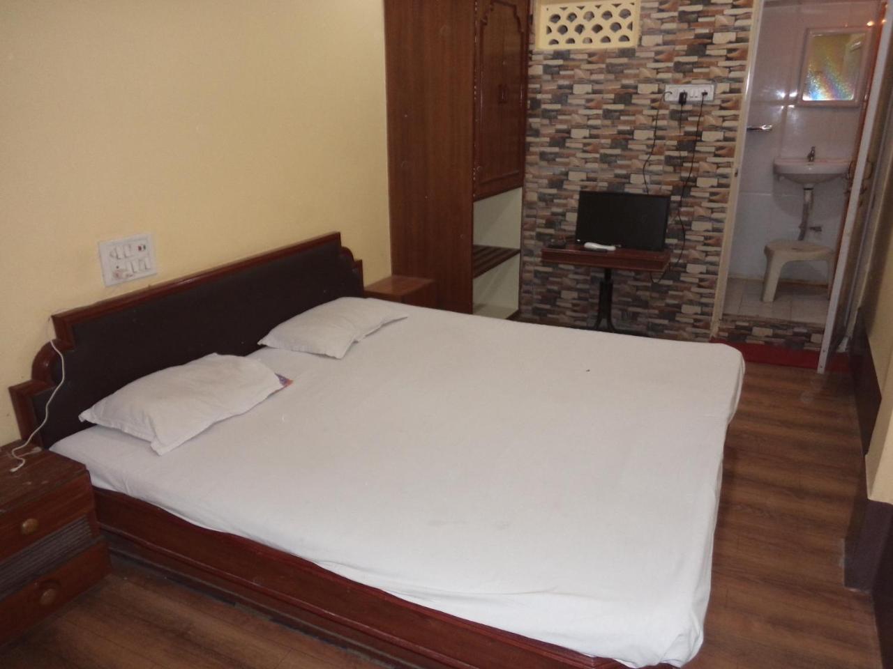 Hotel Neelkamal Indore Exterior foto